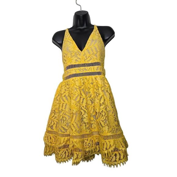 Lovers + Friends Moon Dance Lace Yellow Mini Dress Size Small - Picture 1 of 9